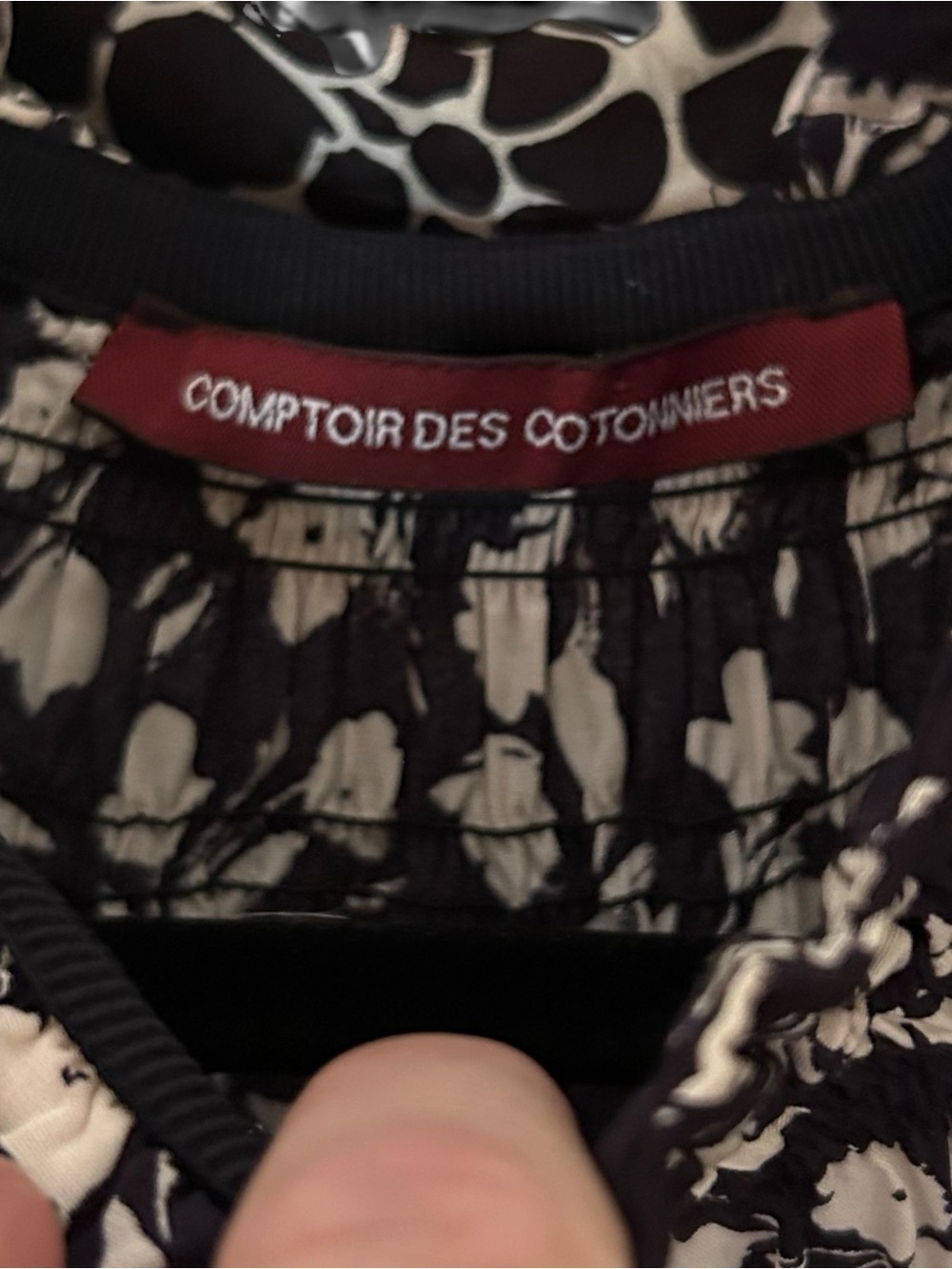 Comptoir des Cotonniers AGLAE Floral Smocked Dress Navy / Ivory FR 38 / US Small - Picture 7 of 9